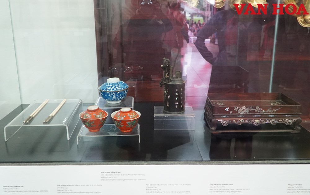 Những hiện vật quý được hiến tặng cho di sản Huế - ảnh 5