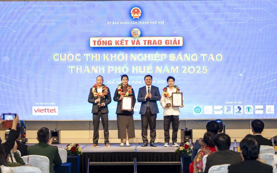 TP. Huế trao giải thưởng Khởi nghiệp sáng tạo cho 13 dự án, ý tưởng - ảnh 2