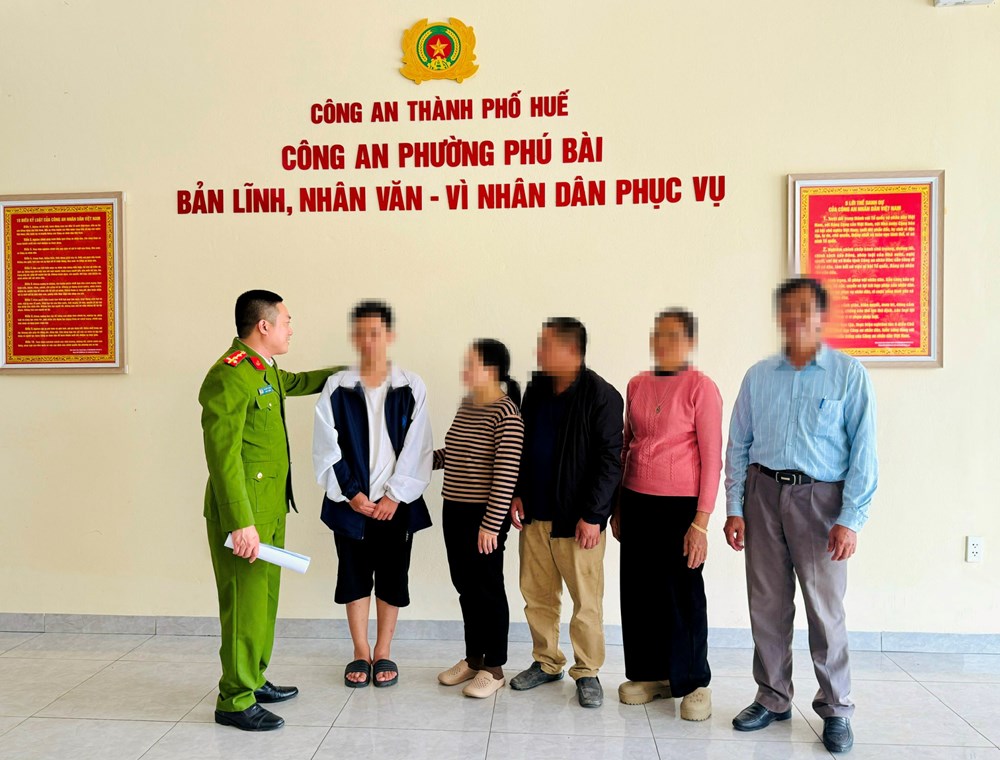 Giải cứu thanh niên từ Thái Nguyên bị “bắt cóc online” vào đến Huế - ảnh 1