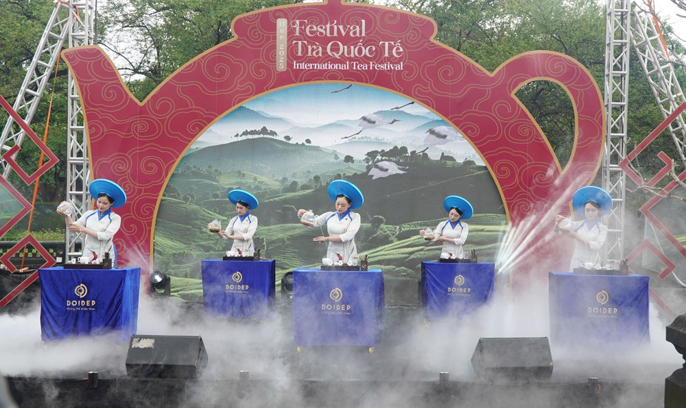 Trải nghiệm Liên hoan Trà quốc tế tại Đại nội Huế - ảnh 1