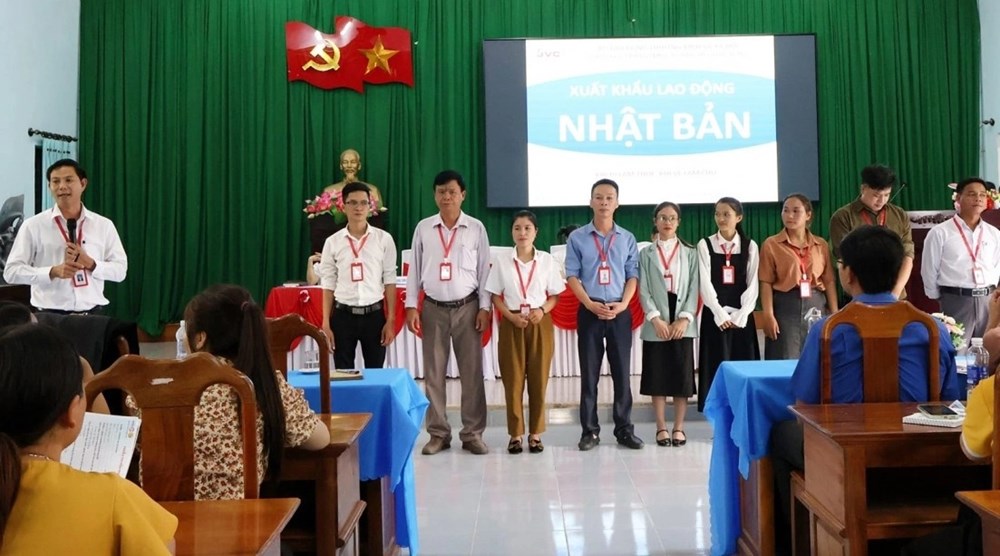 Xuất khẩu lao động mở ra “cánh cửa” giảm nghèo ở miền núi - ảnh 3