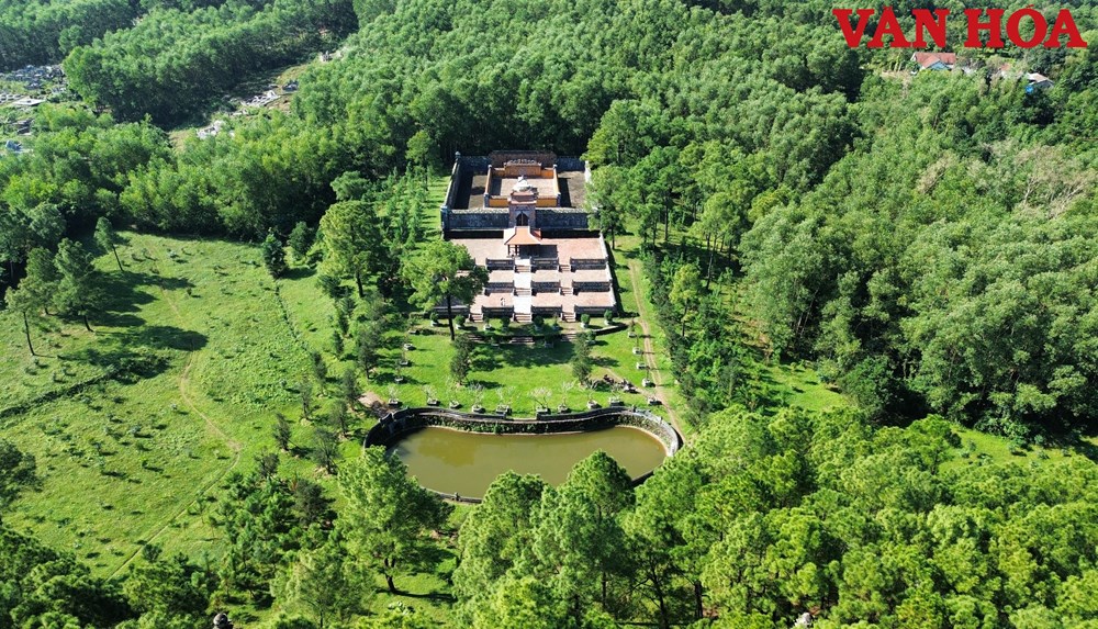 Sau trùng tu lăng Hoàng thái hậu Từ Dụ, bất ngờ có công trình mới “mọc lên” - ảnh 3