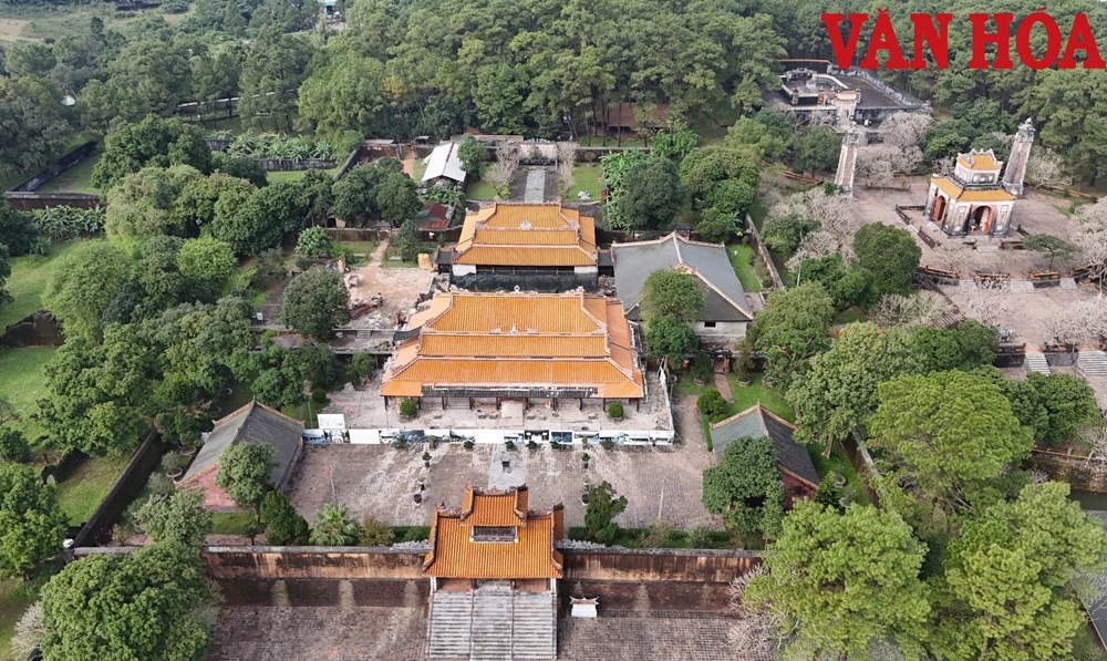 Di tích lăng vua Tự Đức đang được tu bổ như thế nào? - ảnh 1