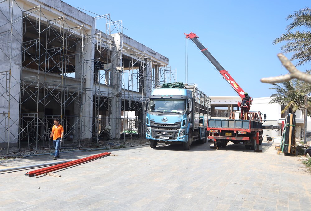 Khu nghỉ dưỡng hàng trăm triệu USD ven biển Lăng Cô sẽ hoạt động sau Tết - ảnh 2