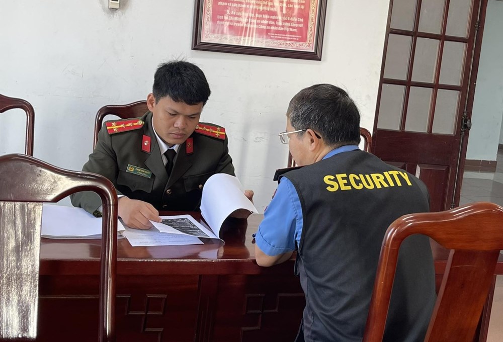 Người đàn ông bị xử phạt 7,5 triệu đồng vì đăng tải thông tin xuyên tạc lịch sử - ảnh 1