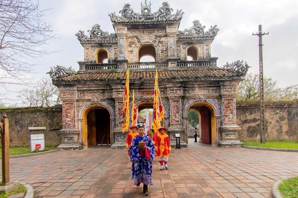 Lễ dựng nêu ở Đại Nội Huế mở đầu các chương trình “Tết Huế cùng di sản” - ảnh 5