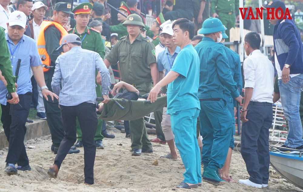 Lật thuyền trên phá Tam Giang, 2 mẹ con đuối nước tử vong - ảnh 2