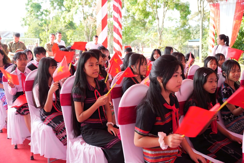 Hơn 681 tỉ đồng xây dựng 3 trường nội trú liên cấp tại các xã biên giới A Lưới  - ảnh 2