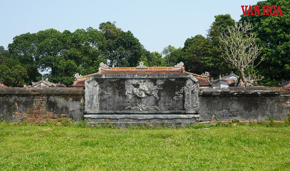 Hiện trạng xuống cấp tại di tích Điện Voi Ré - nơi thờ voi chiến triều Nguyễn - ảnh 5