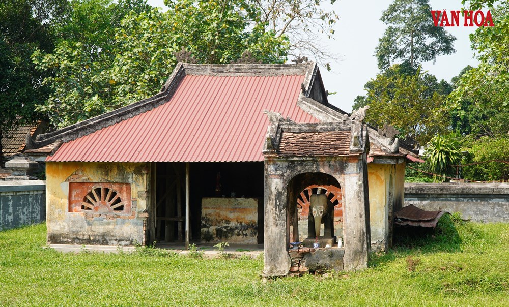 Hiện trạng xuống cấp tại di tích Điện Voi Ré - nơi thờ voi chiến triều Nguyễn - ảnh 6