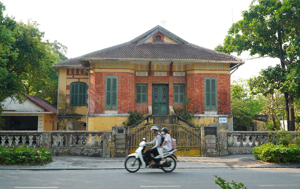 Huế sẽ tháo dỡ tòa nhà Pháp để triển khai dự án xây dựng khách sạn - ảnh 1