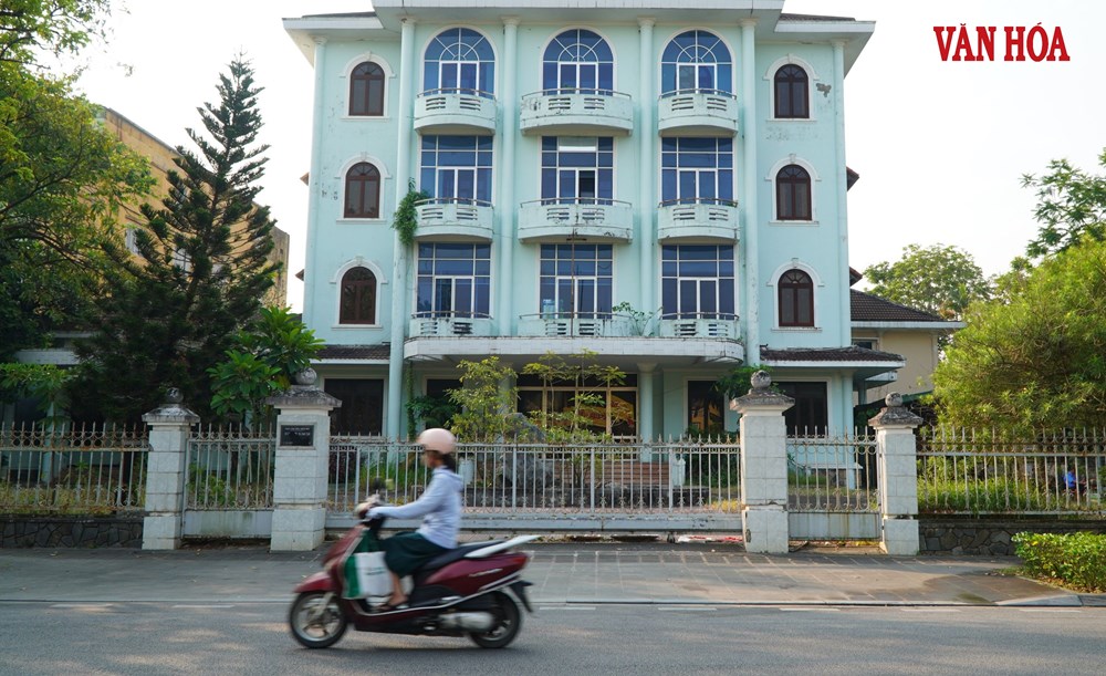 Chấp thuận xây dựng khách sạn cao cấp tại các khu đất vàng ven sông Hương - ảnh 1