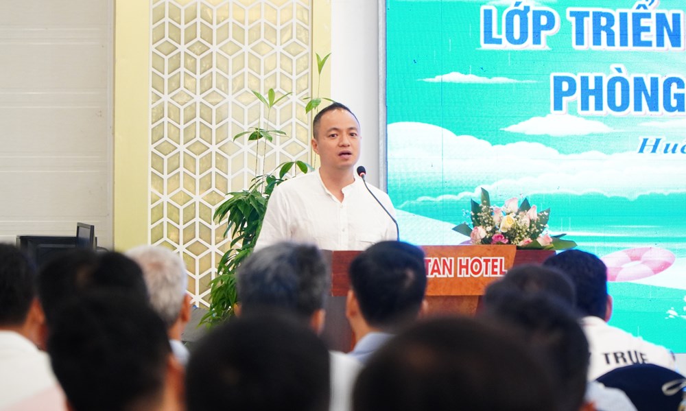 Khai mạc lớp tập huấn bơi an toàn, phòng chống đuối nước trẻ em năm 2026 - ảnh 2