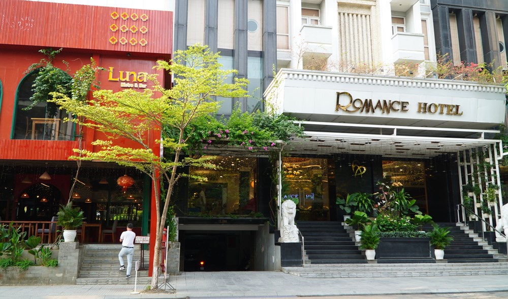 Đề nghị không tổ chức cho du khách lưu trú tại khách sạn Romance Huế  - ảnh 1