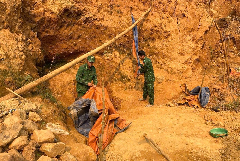 Xã A Lưới 1 tăng cường truy quét các điểm nóng khai thác vàng trái phép  - ảnh 1