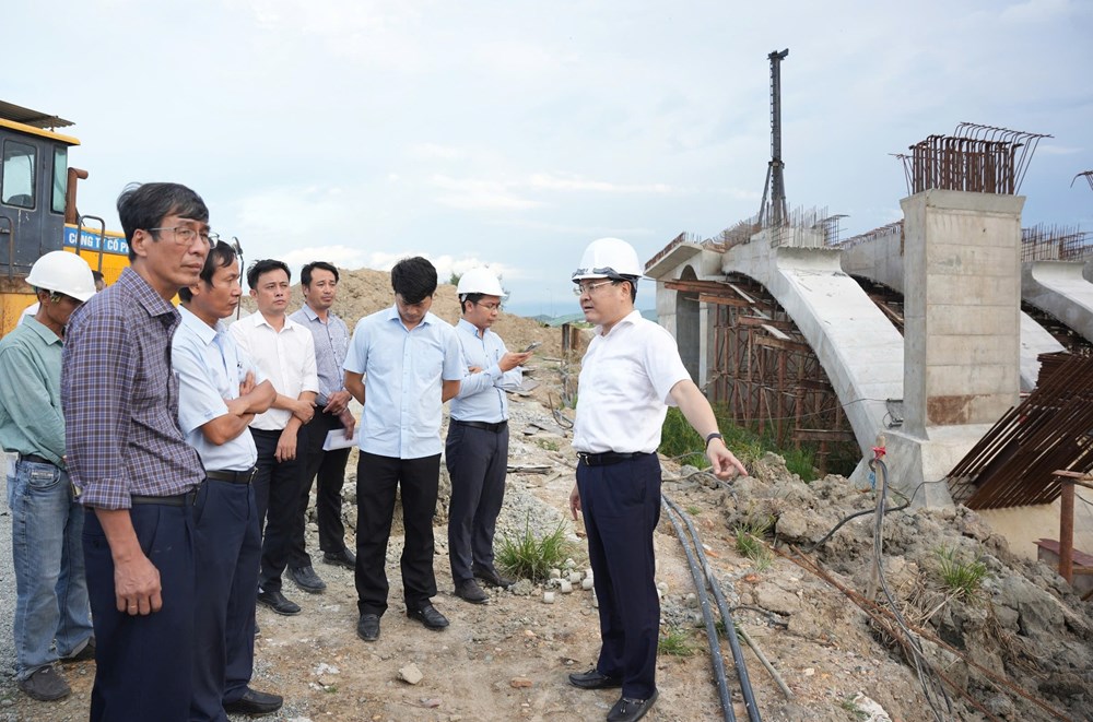 Huế thay đổi chủ đầu tư dự án tuyến đường 1.143 tỉ đồng đi sân bay Phú Bài - ảnh 2