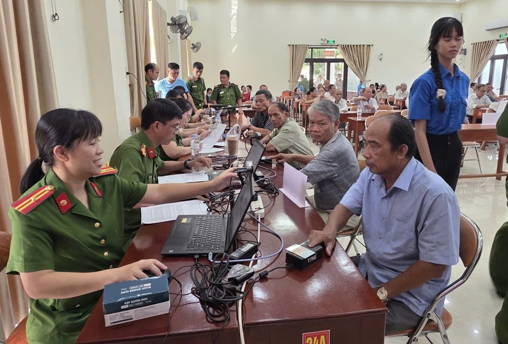 Tổ chức thu nhận mẫu ADN của thân nhân liệt sĩ tại Huế - ảnh 1