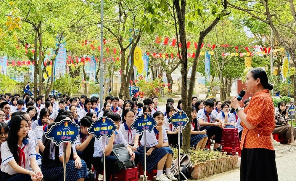 TP. Huế sẽ giảm gần 50% trường học do xã, phường quản lý sau sắp xếp - ảnh 1