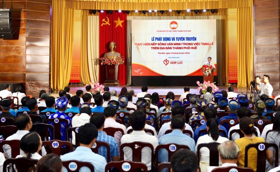 Huế phát động và tuyên truyền thực hiện nếp sống văn minh trong việc tang - ảnh 1