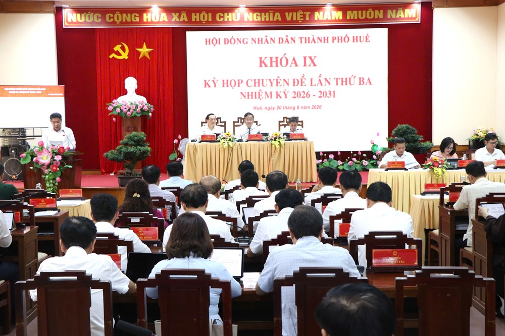TP. Huế hợp nhất Sở VHTT và Sở Du lịch, còn 13 cơ quan thuộc UBND thành phố - ảnh 1