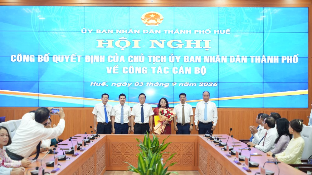 Kiện toàn cán bộ lãnh đạo Sở VHTTDL TP.Huế sau khi hợp nhất - ảnh 3