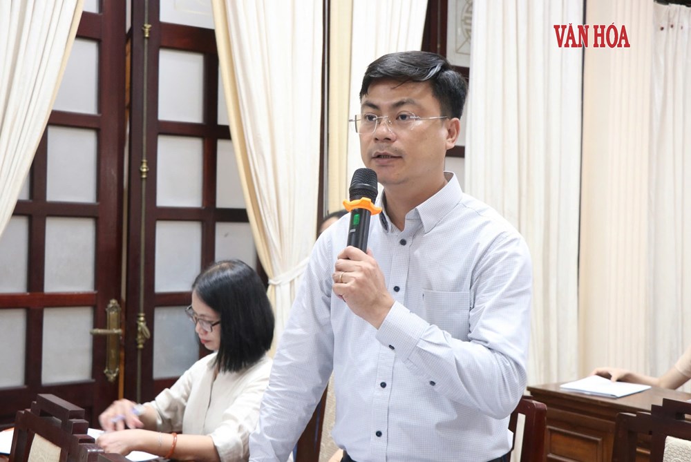Huế: Có chính sách cấp phát miễn phí, vì sao phụ huynh vẫn “săn” SGK? - ảnh 4