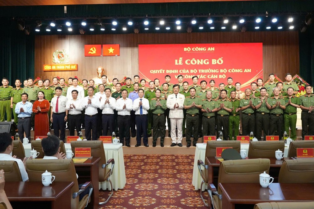 Huế có tân Giám đốc công an thành phố - ảnh 3