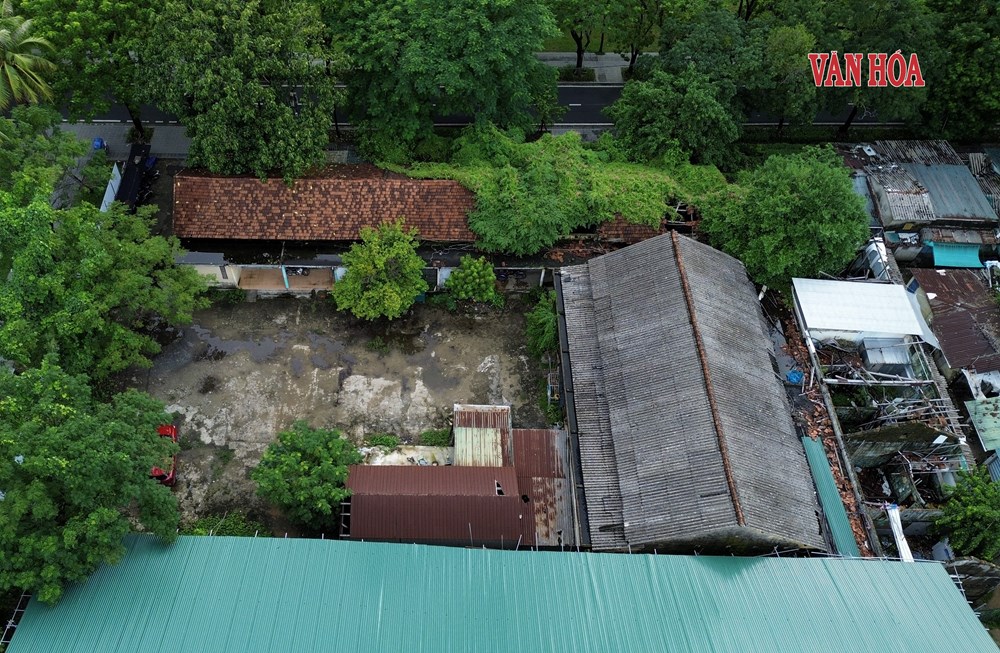 “Sống liều” trong khu nhà sắp đổ nát cạnh di tích Quốc Tử Giám - ảnh 7
