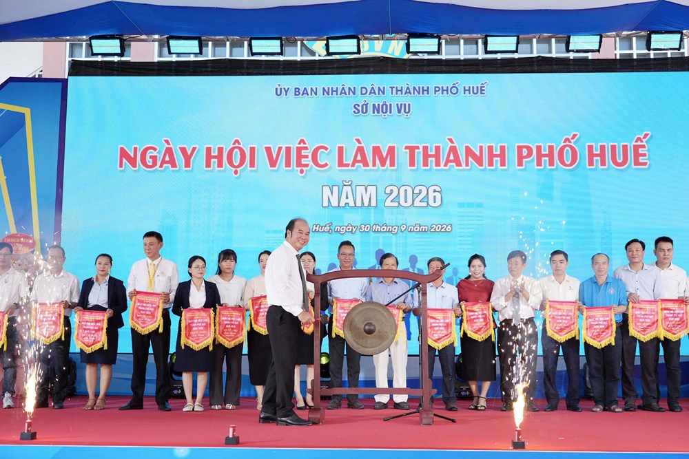 Hơn 12.000 cơ hội việc làm và tuyển sinh cho người lao động tại Huế - ảnh 1