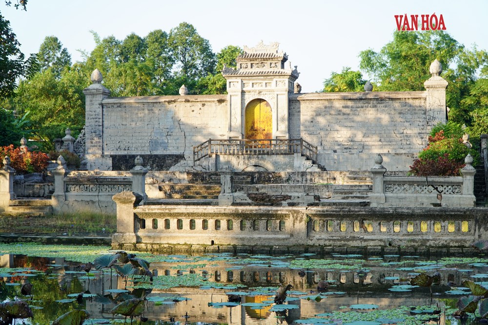 Lăng mộ Hoàng Thái hậu triều Nguyễn nằm “ẩn mình” giữa khu dân cư - ảnh 4