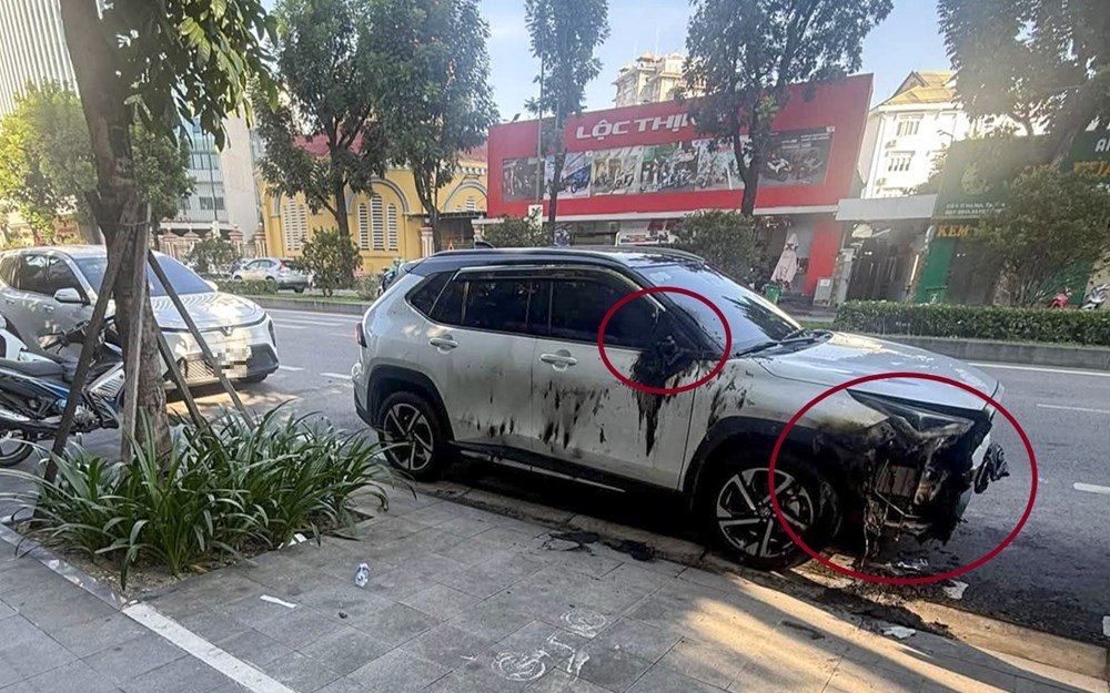 Xác định được nghi phạm đốt ô tô đang đậu trên đường phố ở Huế - ảnh 1