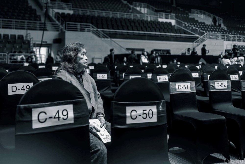 Quá nhiều lí do khiến “Về đây bốn cánh chim trời” bị huỷ - ảnh 1