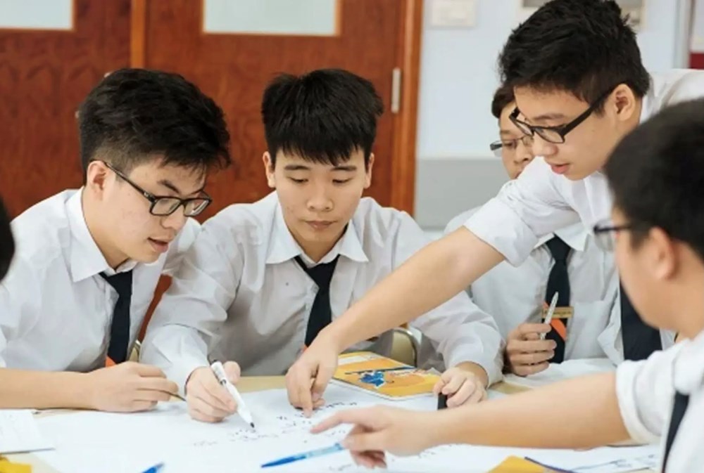 Quản lý dạy thêm: Giáo viên phải báo cáo rõ mối quan hệ với chủ cơ sở - ảnh 1