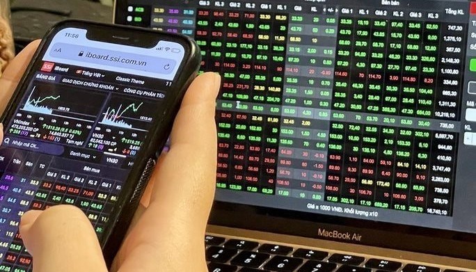 Thị trường chứng khoán trầm lắng trước thềm Tết 2026 - ảnh 1