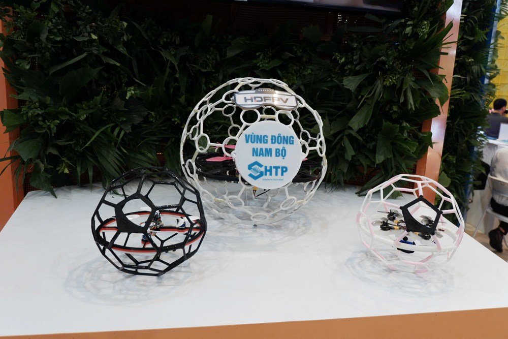 Hội chợ xuân: Chuyện kể từ công nghệ - ảnh 2