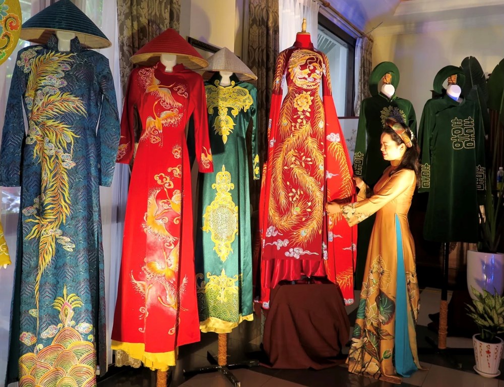 Sắc thắm trên mọi miền Tổ quốc - ảnh 1