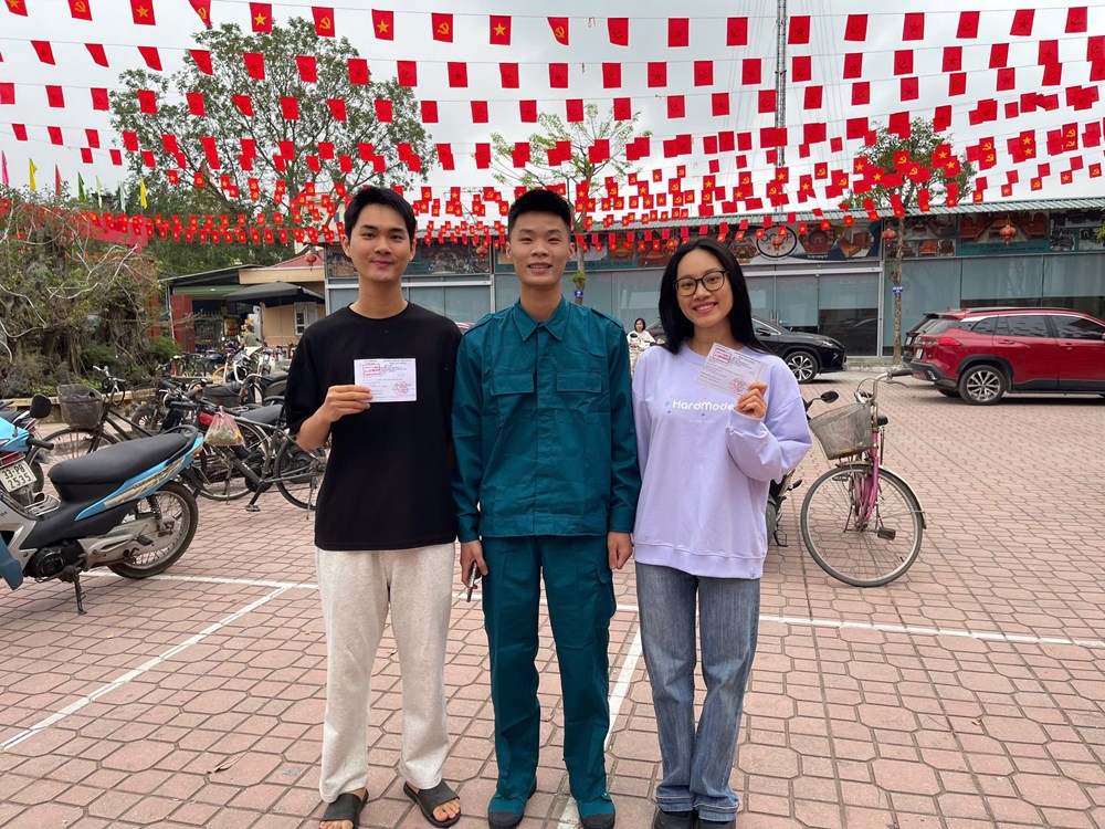 Hà Nội: Hân hoan không khí bầu cử tại xã Phú Xuyên - ảnh 5