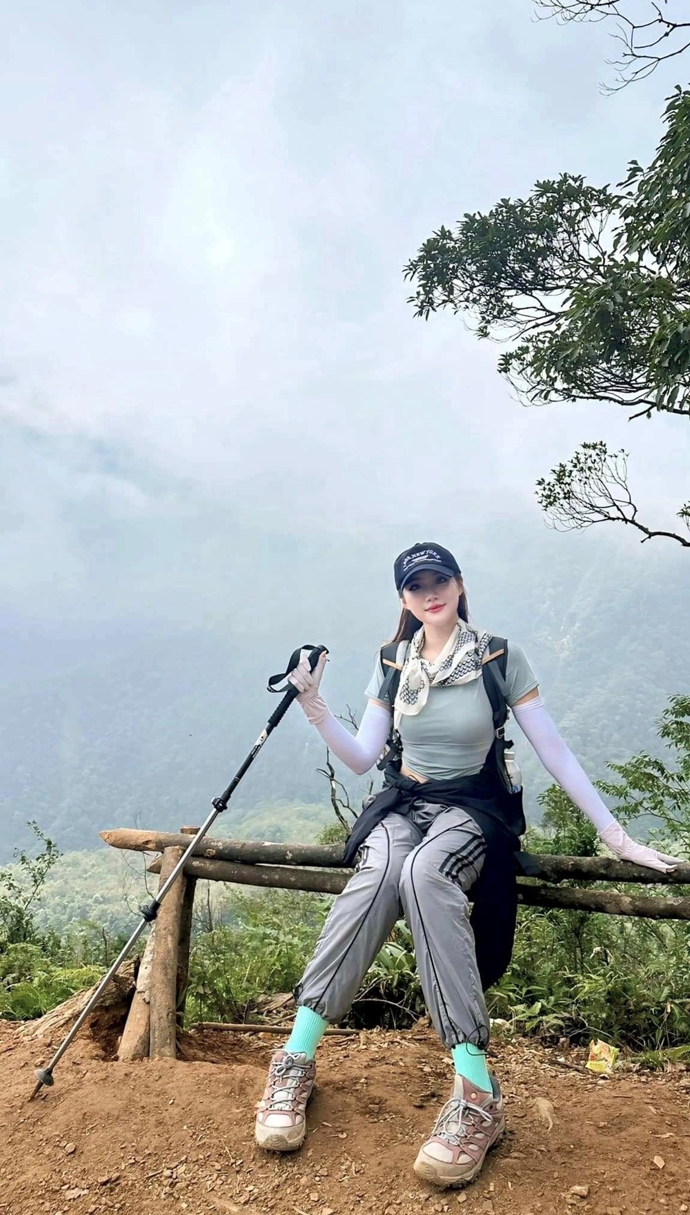 Nhan sắc đời thường gây thương nhớ của tân hoa hậu Miss World Vietnam Phan Phương Oanh - ảnh 2