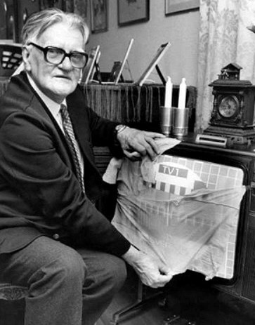 4 trò đùa Cá tháng Tư làm chấn động thế giới khiến cả triệu người “mắc bẫy” - ảnh 2