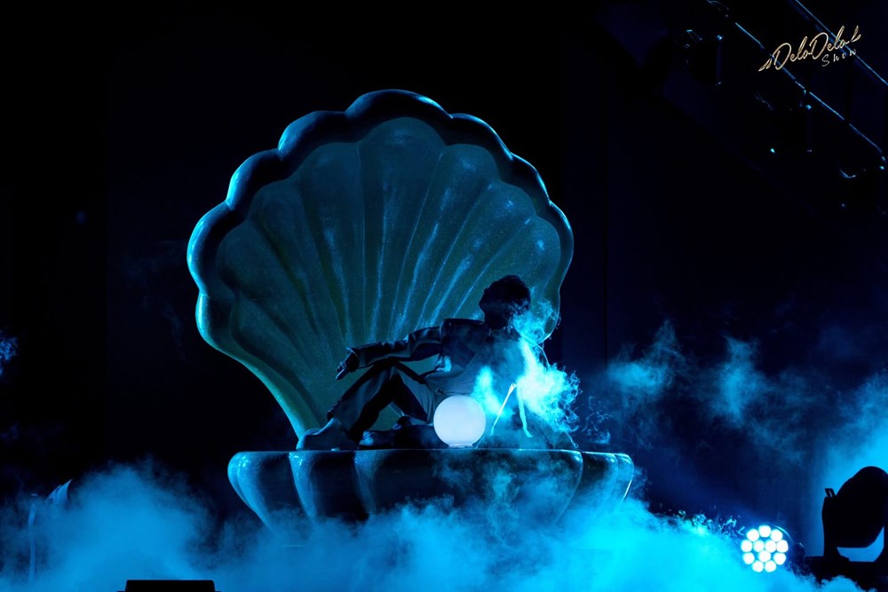 Những thần tượng toả sáng giữa “biển khơi” - ảnh 2