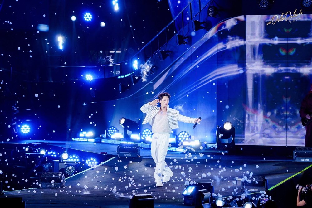 Những thần tượng toả sáng giữa “biển khơi” - ảnh 3