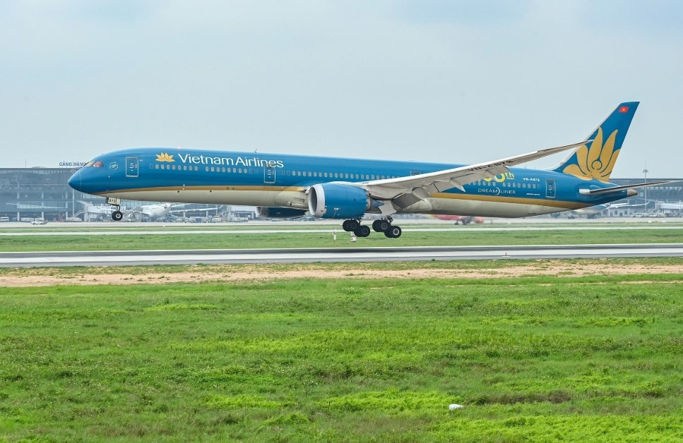 Cao điểm 30.4 - 1.5: Hàng loạt đường bay du lịch “cháy vé“ - ảnh 1