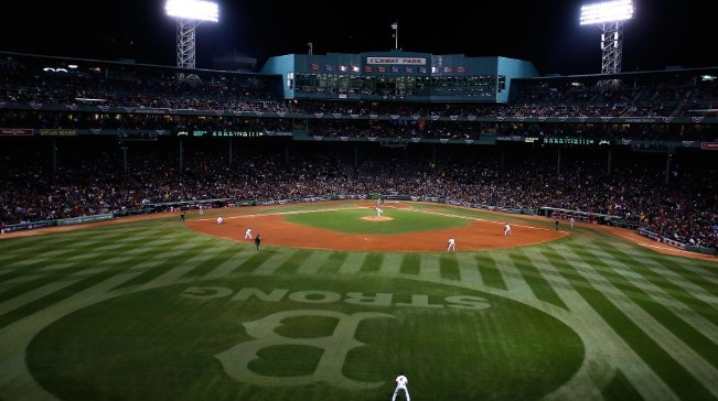 7 cơn địa chấn trước 65.000 khán giả: SVĐ Boston từ chối vai “kẻ làm nền” - ảnh 2