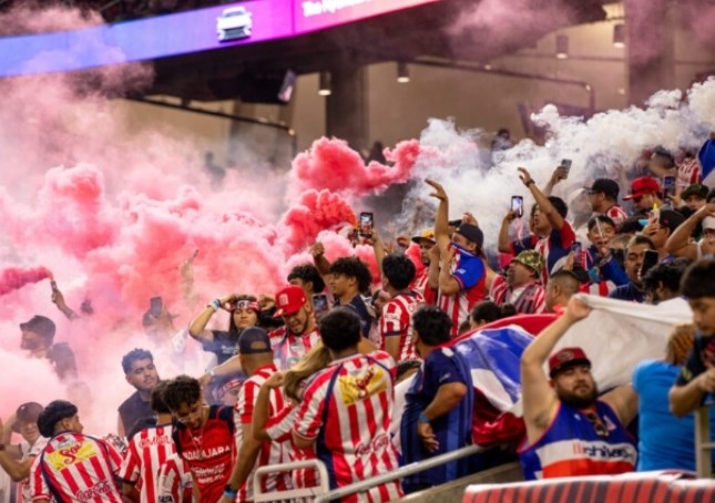 Houston Stadium: Khi 2 trận sống còn định đoạt số phận ở “lò áp suất” Texas - ảnh 3