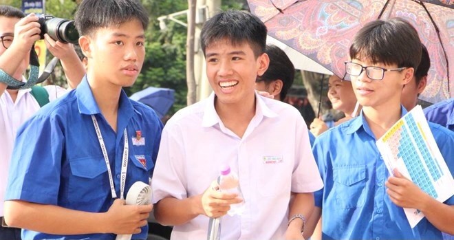 Giá trị của sự dấn thân ở người trẻ vào đề Văn lớp 10 Hà Nội - ảnh 1