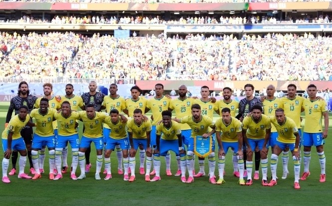 Vì sao giày hồng “làm mưa làm gió” tại World Cup 2026? - ảnh 1