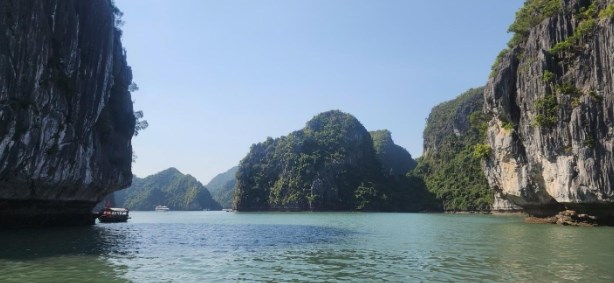 Di sản thiên nhiên thế giới Vịnh Hạ Long – Cát Bà tạo nền tảng phát triển du lịch xanh - ảnh 2