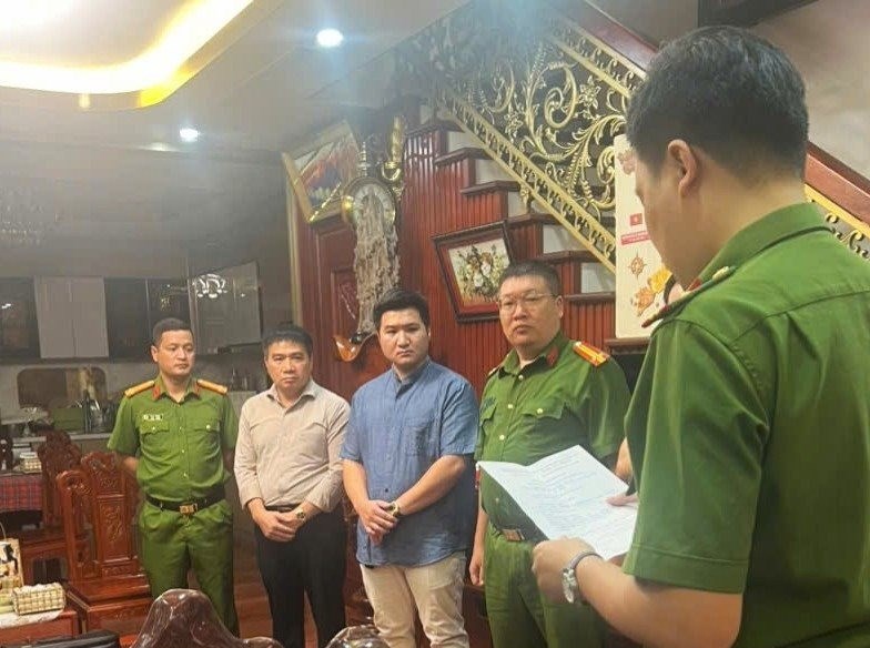 Hải Phòng: Triệt phá đường dây buôn lậu lớn trị giá 1.000 tỉ đồng xuyên biên giới - ảnh 1