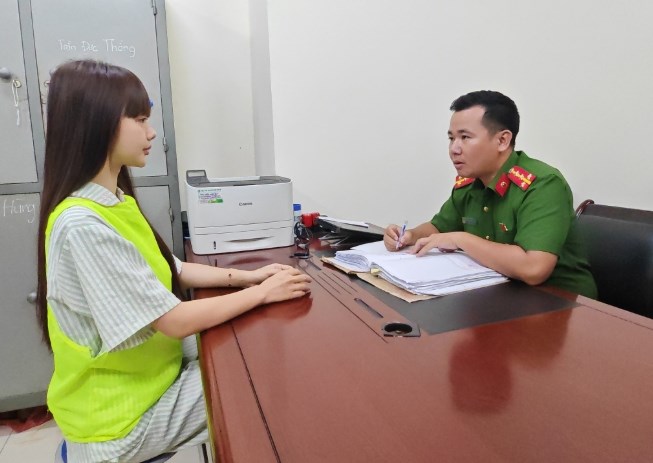 Vụ án quảng cáo sai sự thật sản phẩm Loramen: Triệt phá đường dây thu lợi bất chính hàng chục tỉ đồng - ảnh 2