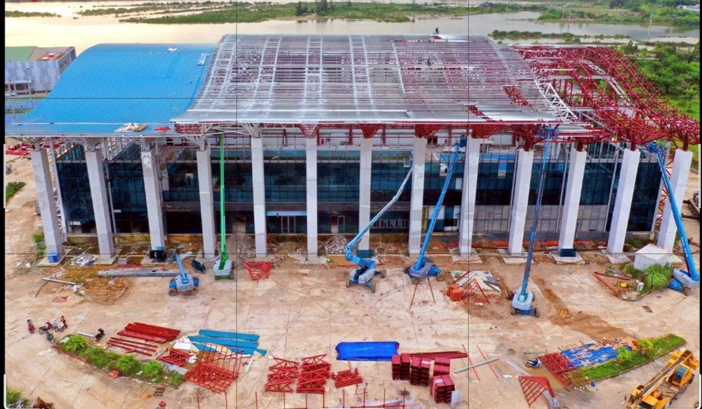 Gấp rút hoàn thiện dự án 129 tỉ đồng khôi phục Nhà thi đấu thể thao dưới nước - ảnh 1